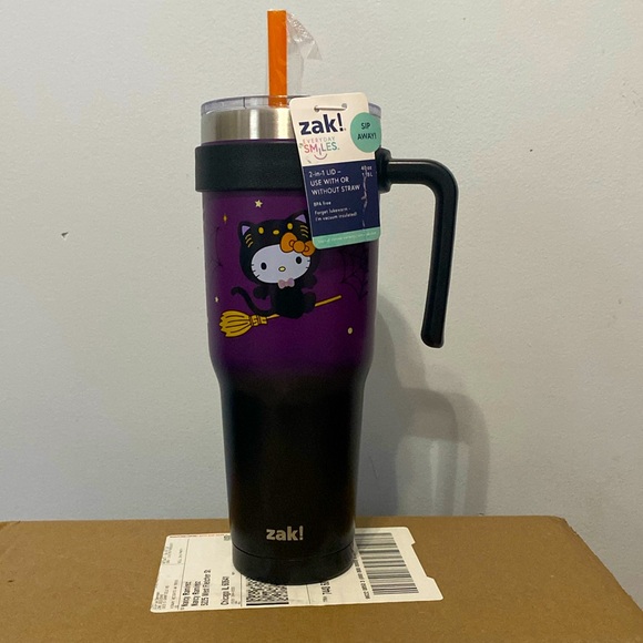 Halloween Hello Kitty Tumbler Limited  Edition 40oz NWT - Picture 2 of 5